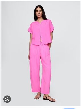 GAP Pink Matching Gauze Set